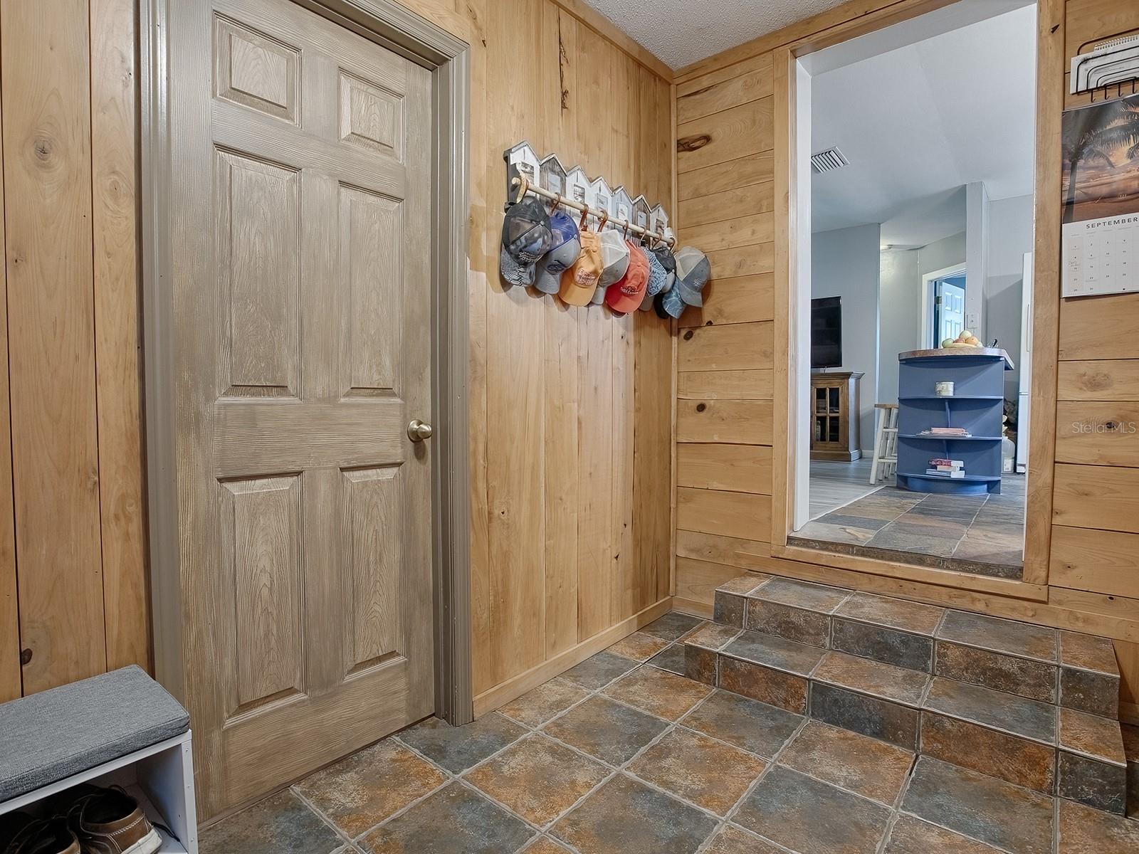 ORANGE HOME 02 - Residential