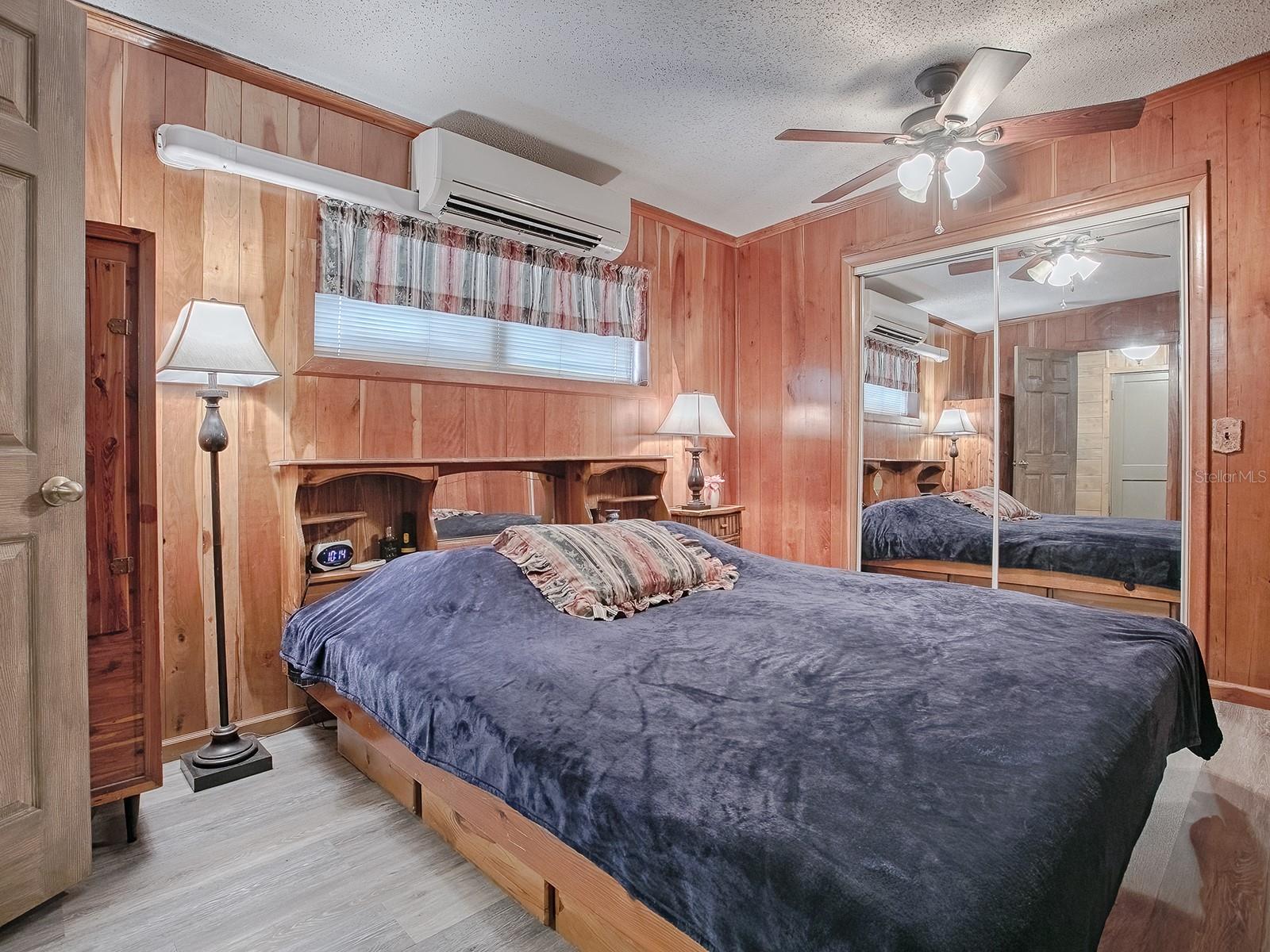 ORANGE HOME 02 - Residential