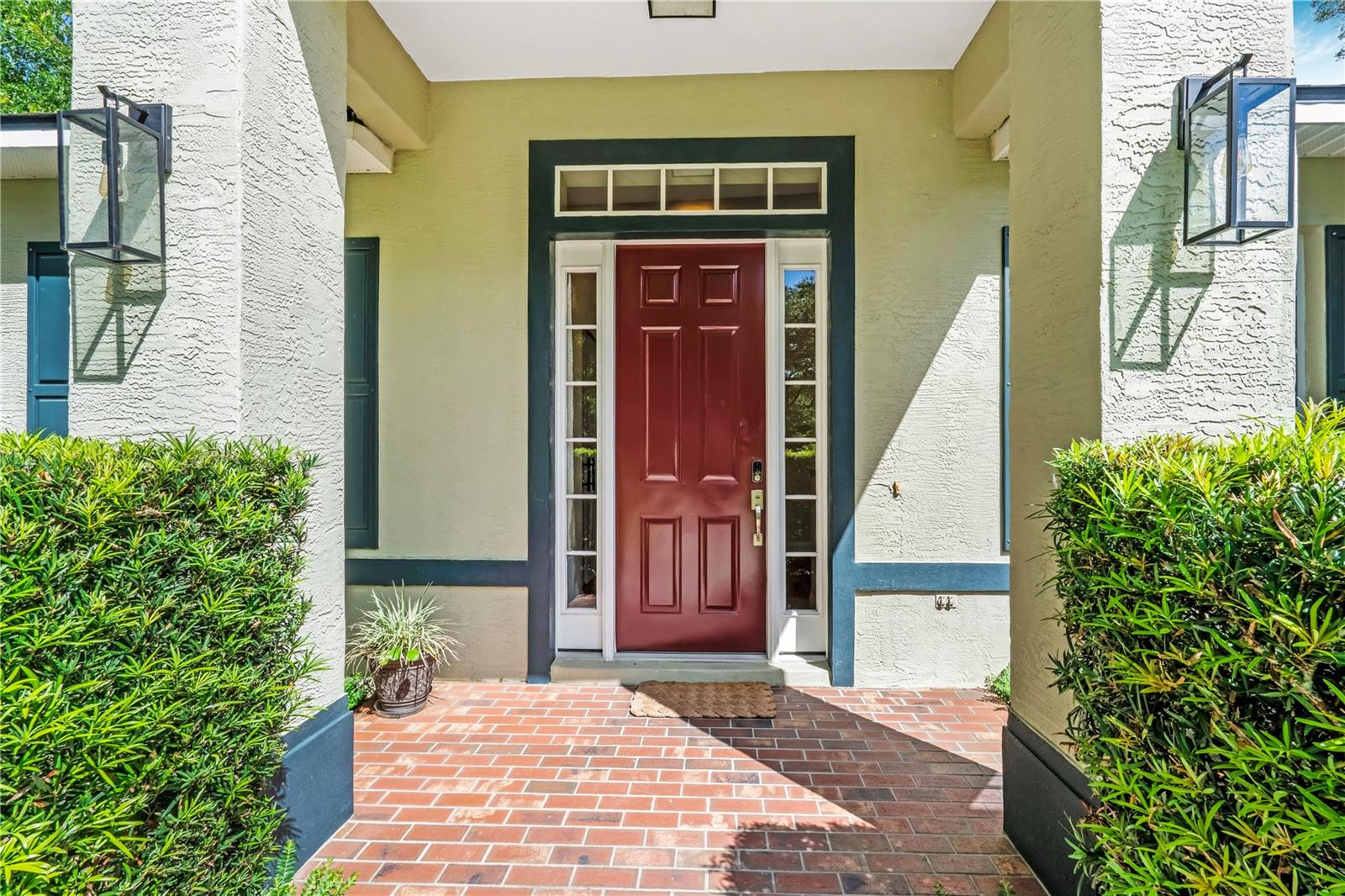 1085 TAYLOR ROAD E