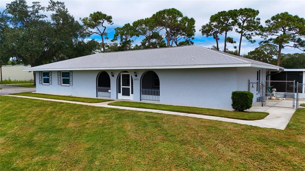 Photo of 2421 47th Street, Sarasota, FL 34234 (MLS # A4707710)