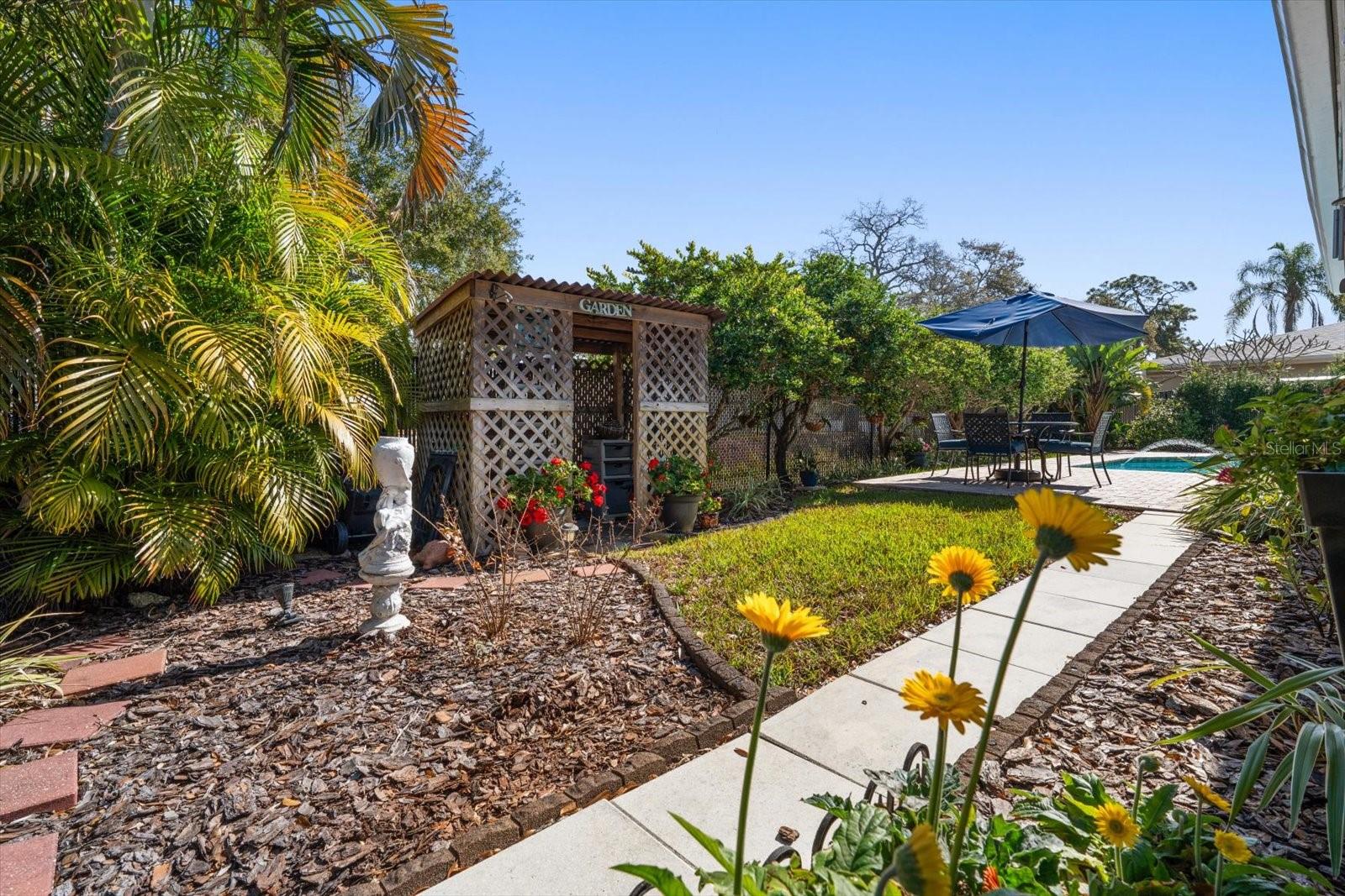 HARBOR HEIGHTS - Residential