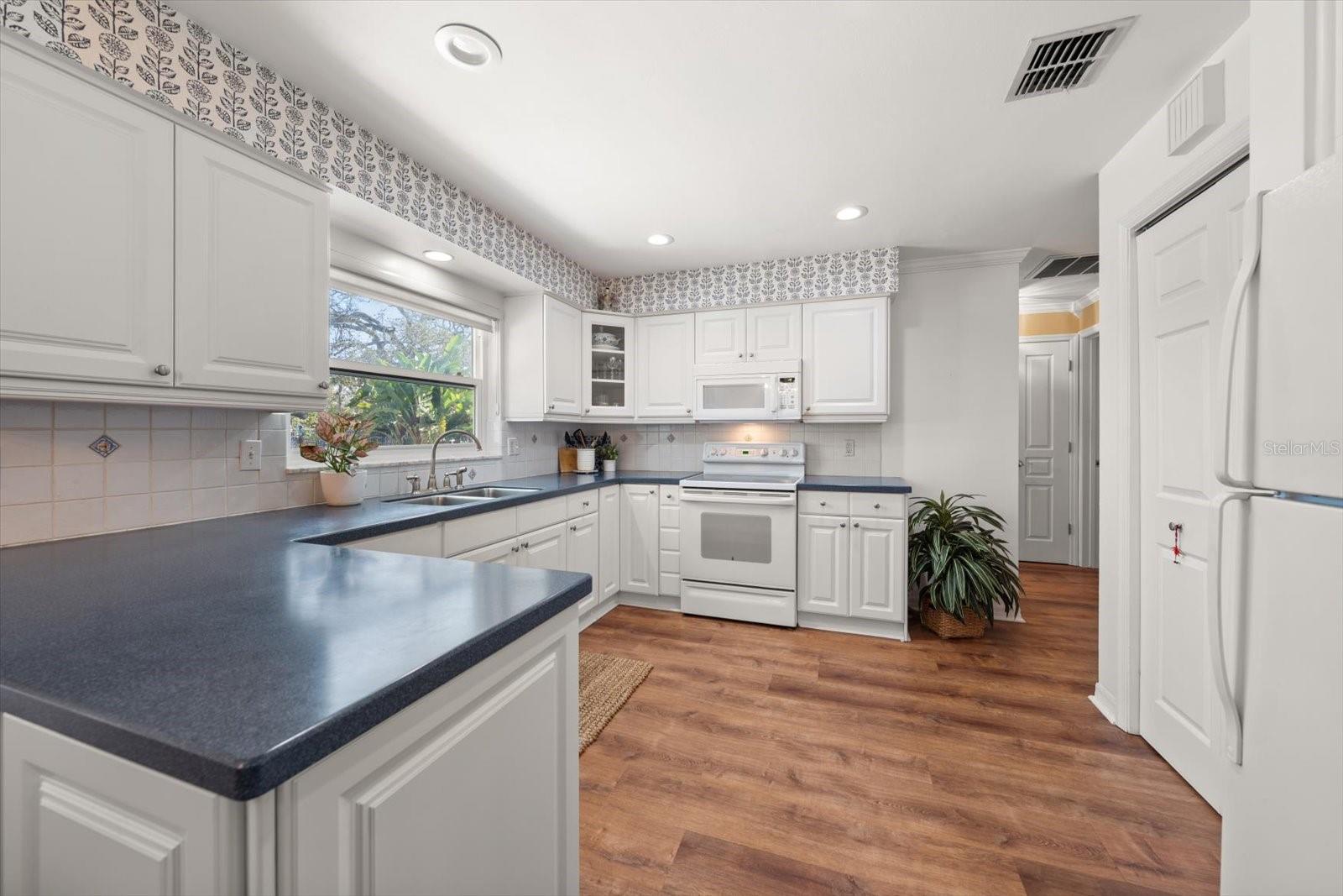 HARBOR HEIGHTS - Residential