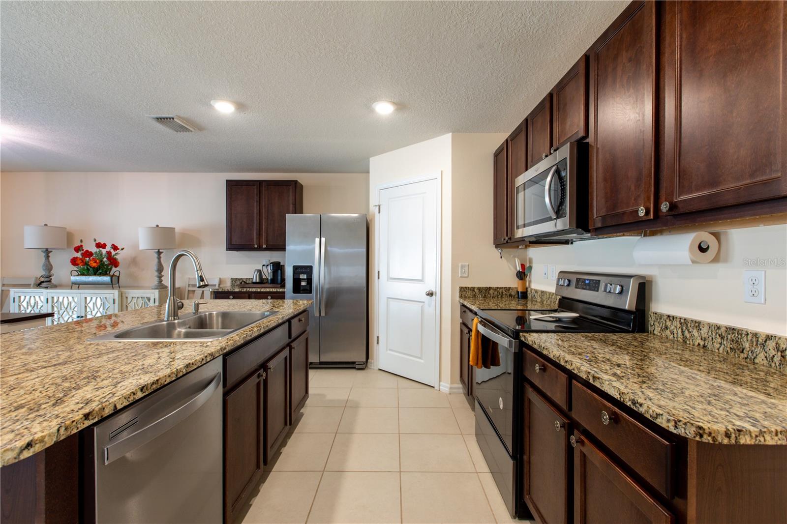 BAILEY ESTATES OF HIGH SPGS - Residential