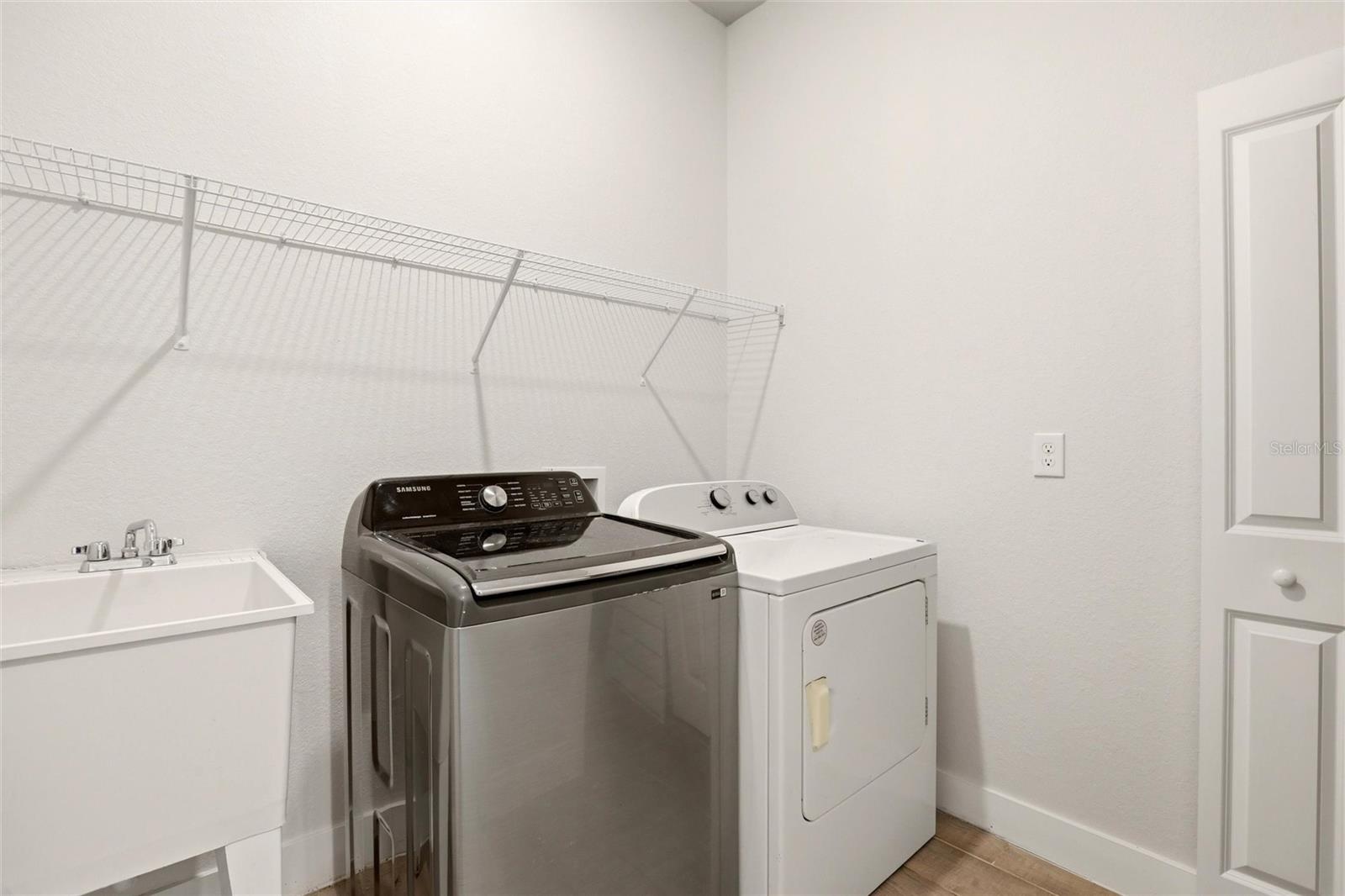 PORT CHARLOTTE SEC 023 - Residential Lease