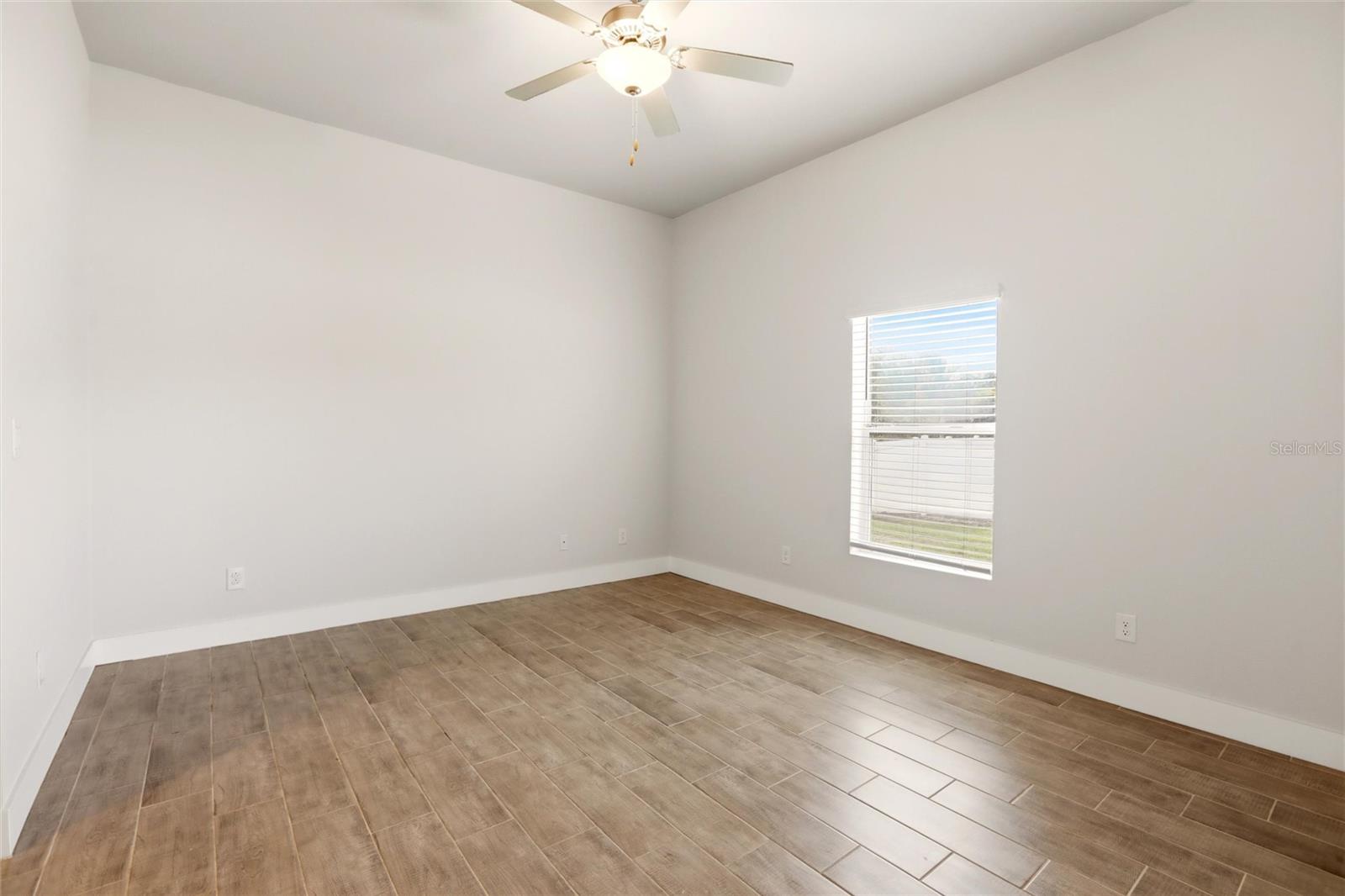 PORT CHARLOTTE SEC 023 - Residential Lease