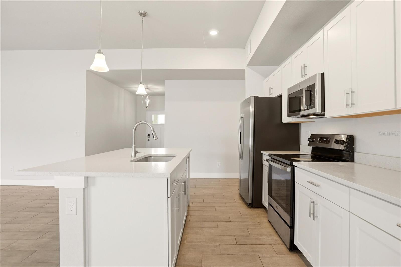 PORT CHARLOTTE SEC 023 - Residential Lease