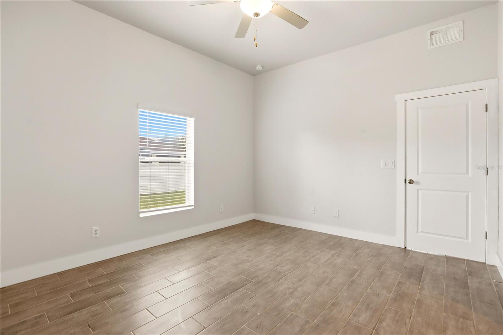 PORT CHARLOTTE SEC 023 - Residential Lease