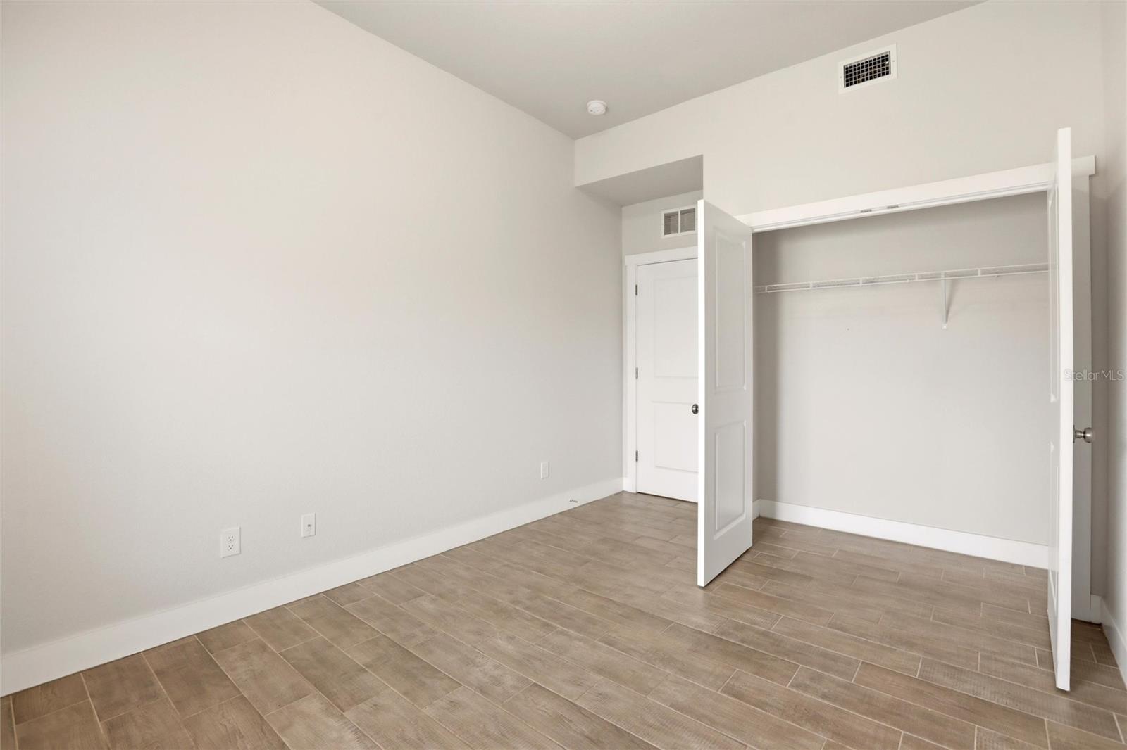 PORT CHARLOTTE SEC 023 - Residential Lease