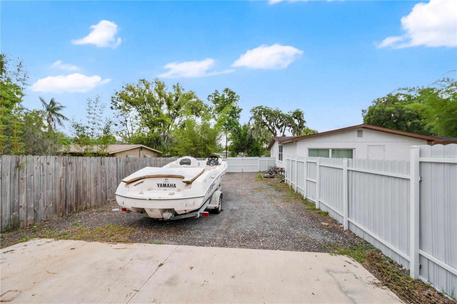 VAN SANT SUB - Residential