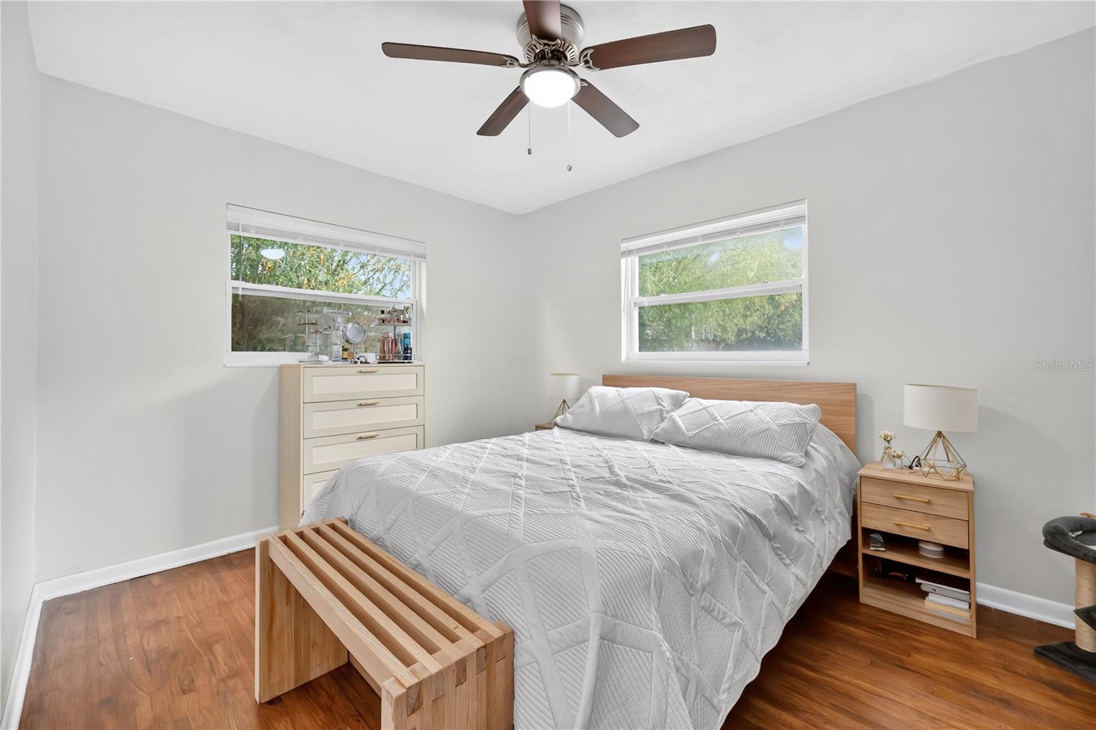 VAN SANT SUB - Residential