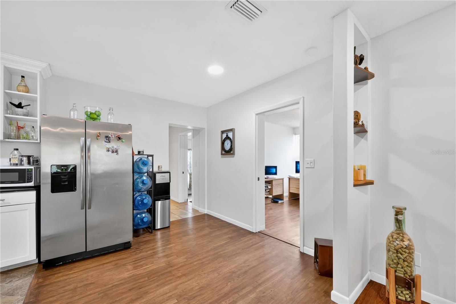 VAN SANT SUB - Residential