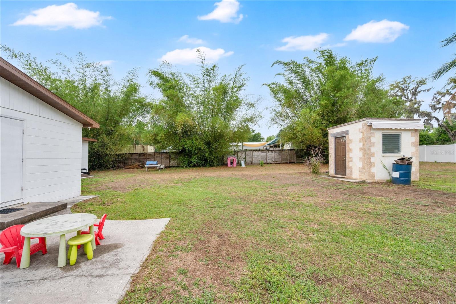 VAN SANT SUB - Residential