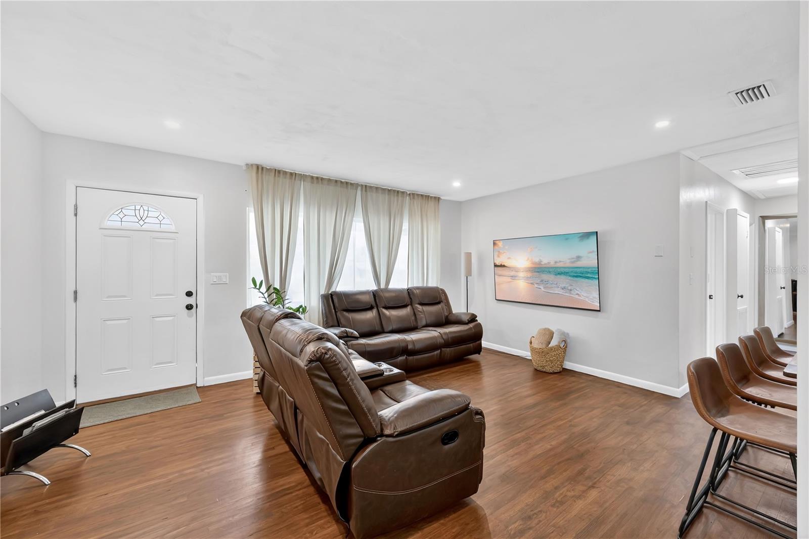 VAN SANT SUB - Residential