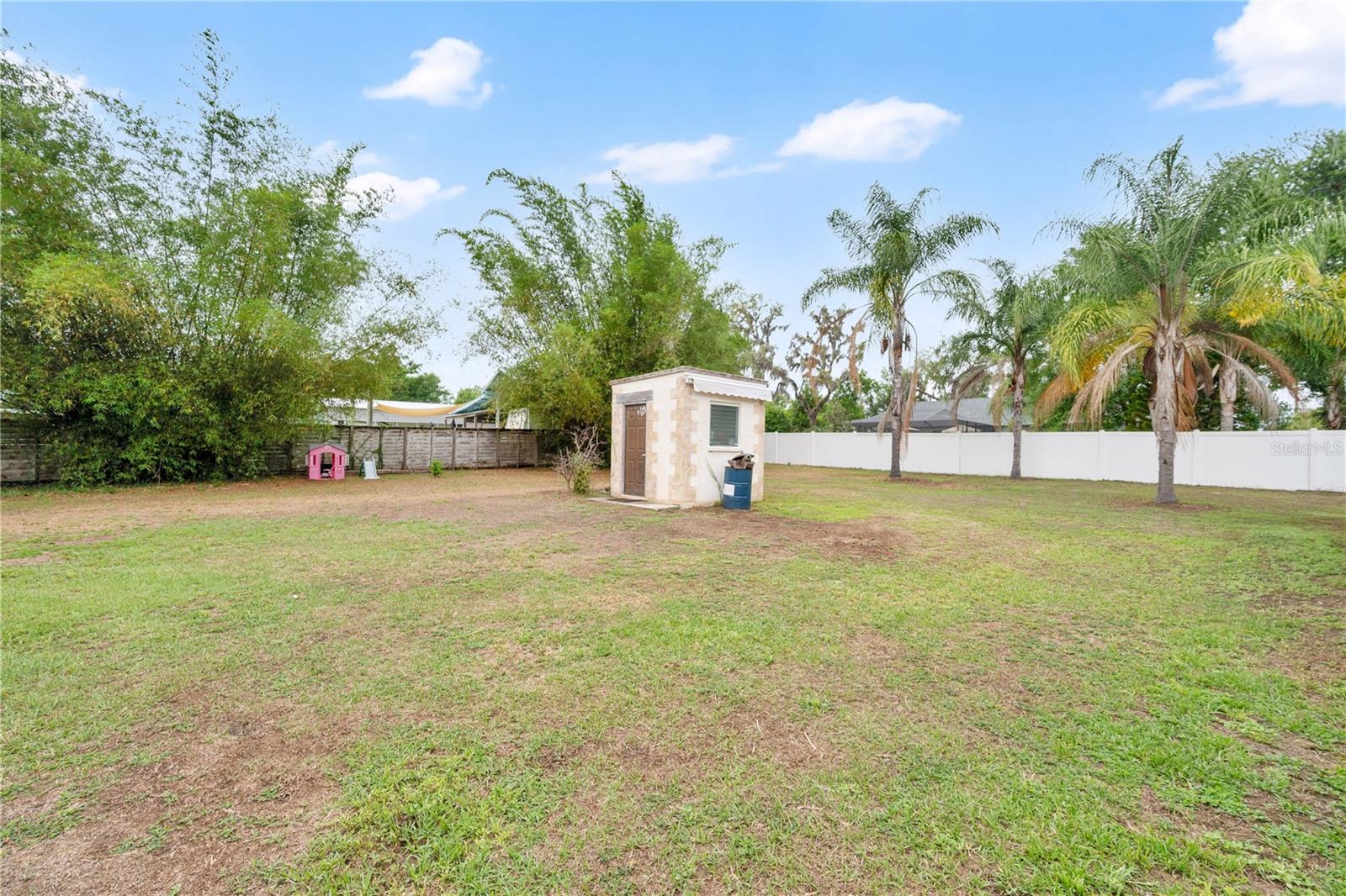 VAN SANT SUB - Residential