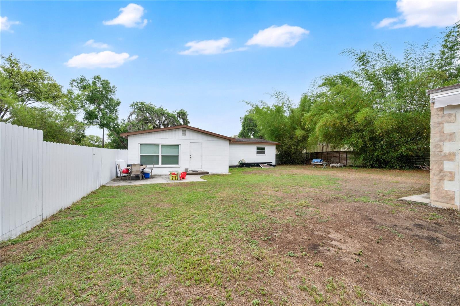 VAN SANT SUB - Residential