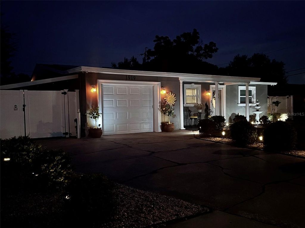 Photo of 1919 Kings Highway, Clearwater, FL 33755 (MLS # TB8427554)