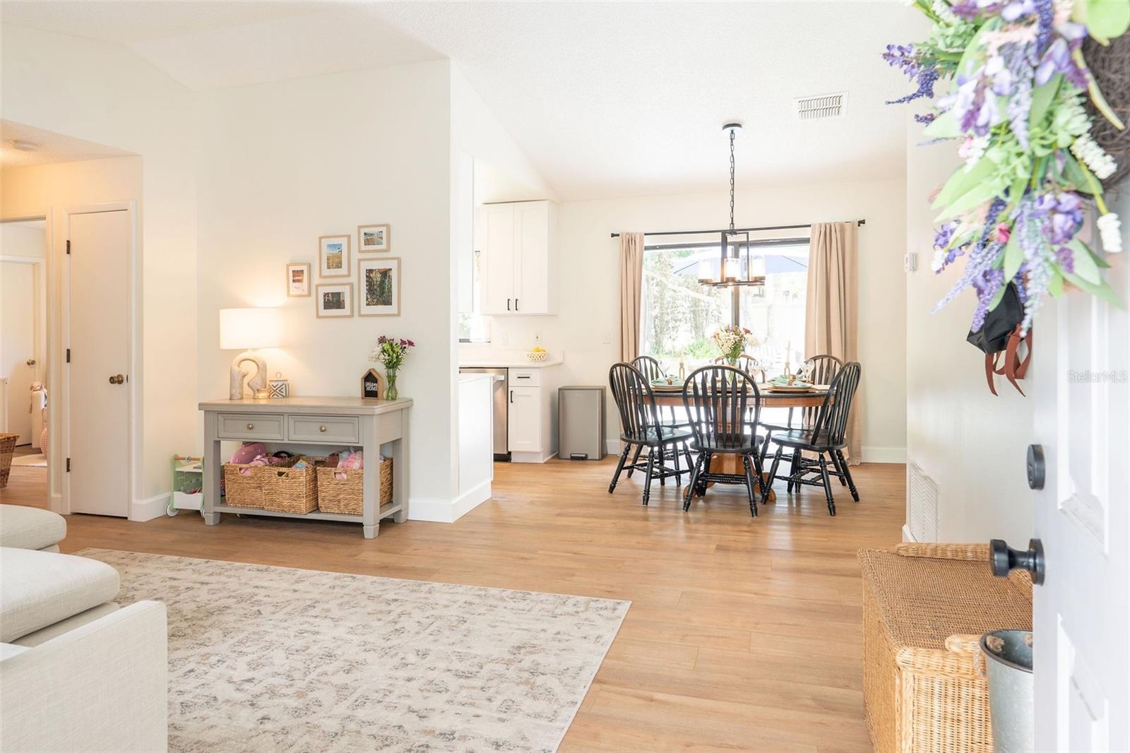 9509 HANDLEY COURT