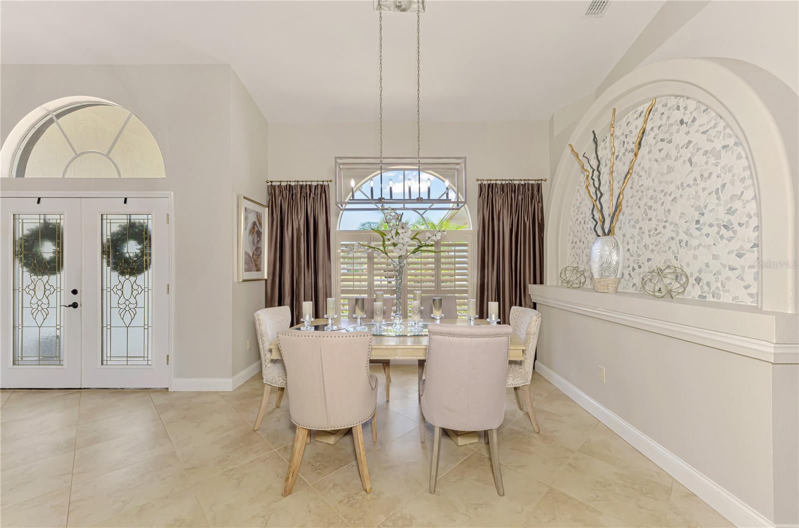 ROTONDA WEST BROADMOOR - Residential