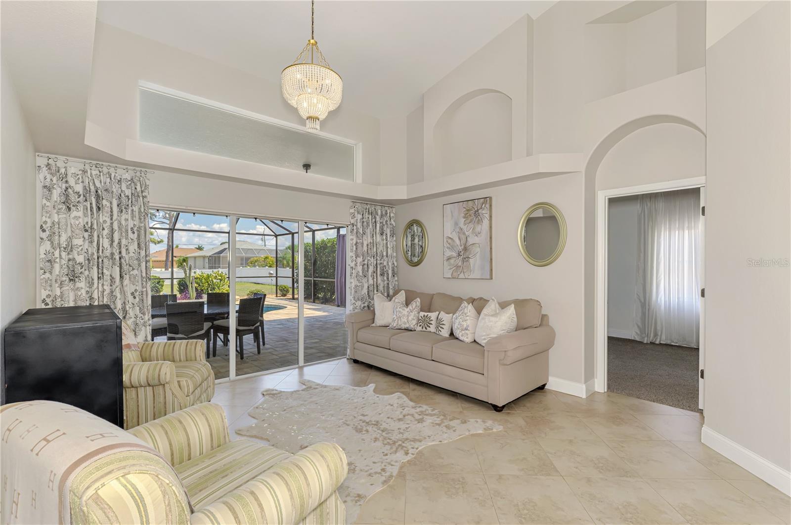 ROTONDA WEST BROADMOOR - Residential