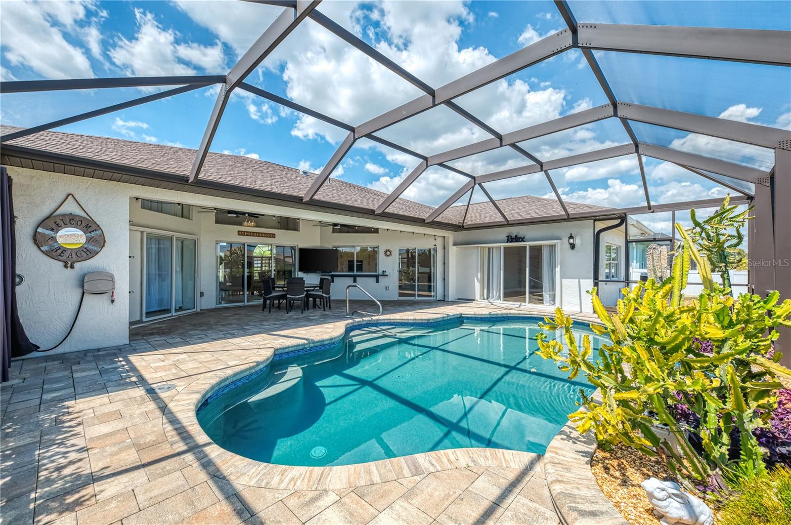 ROTONDA WEST BROADMOOR - Residential