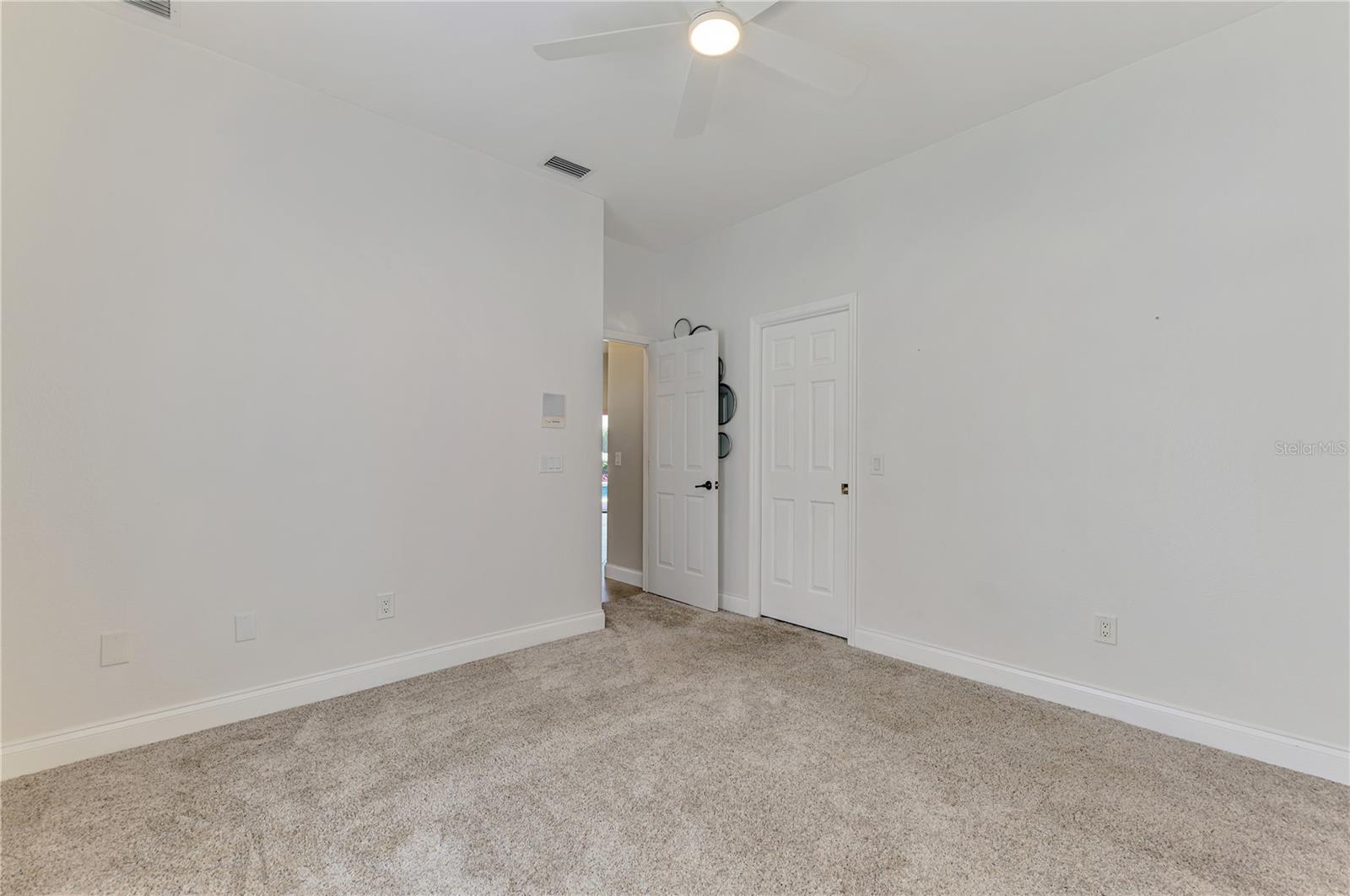 ROTONDA WEST BROADMOOR - Residential