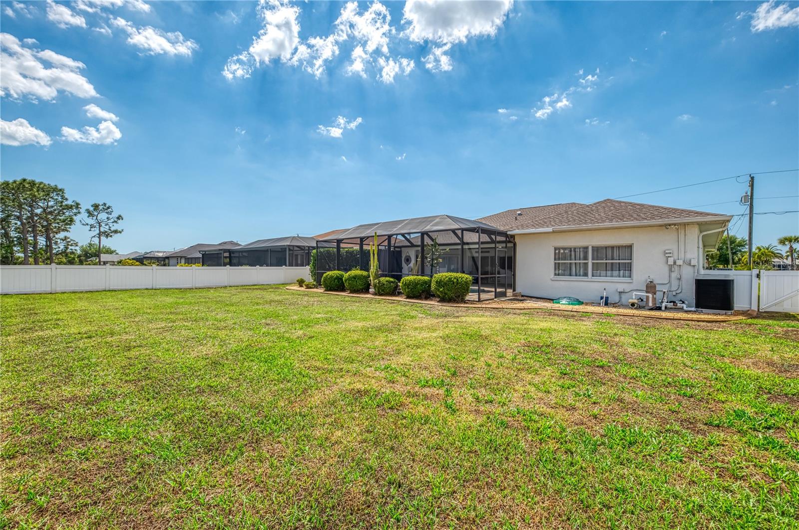 ROTONDA WEST BROADMOOR - Residential