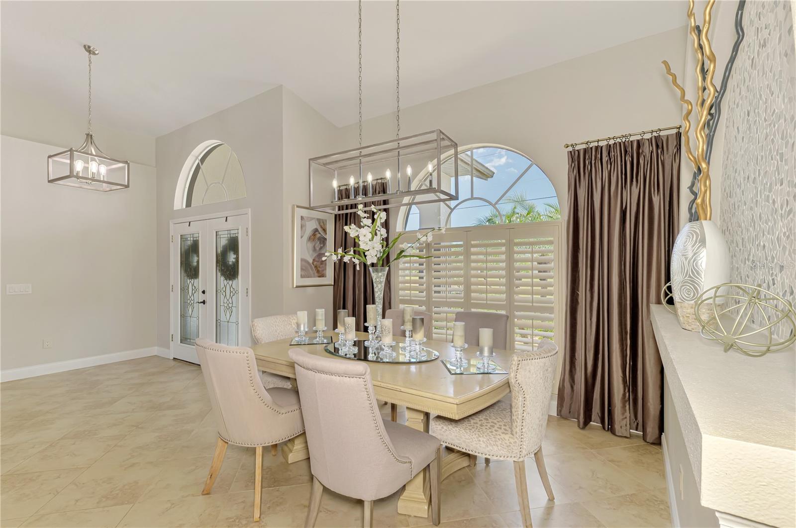 ROTONDA WEST BROADMOOR - Residential