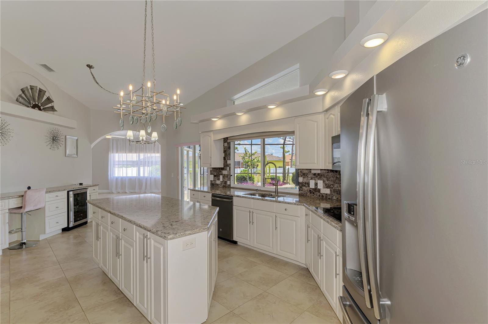 ROTONDA WEST BROADMOOR - Residential