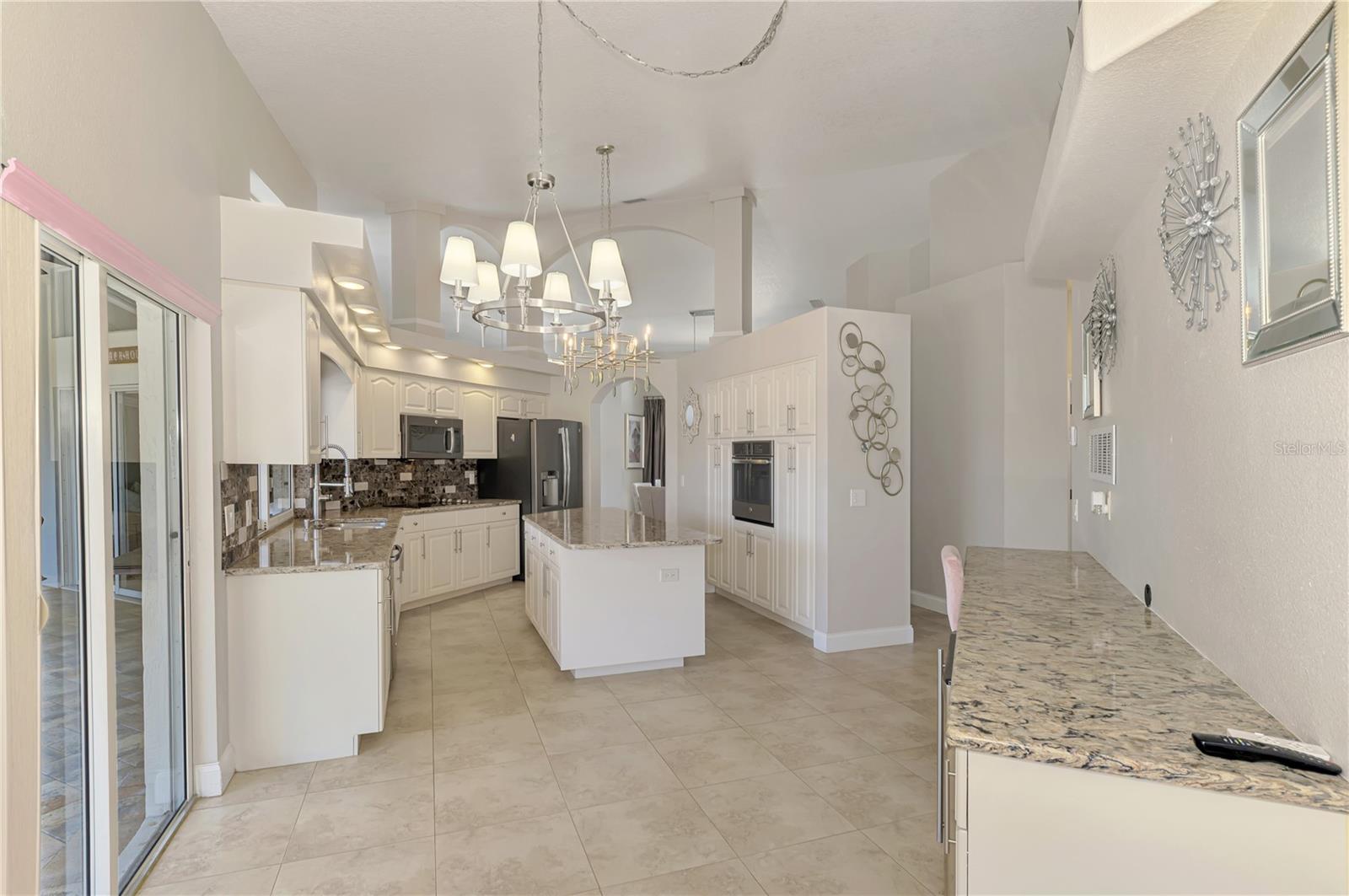 ROTONDA WEST BROADMOOR - Residential