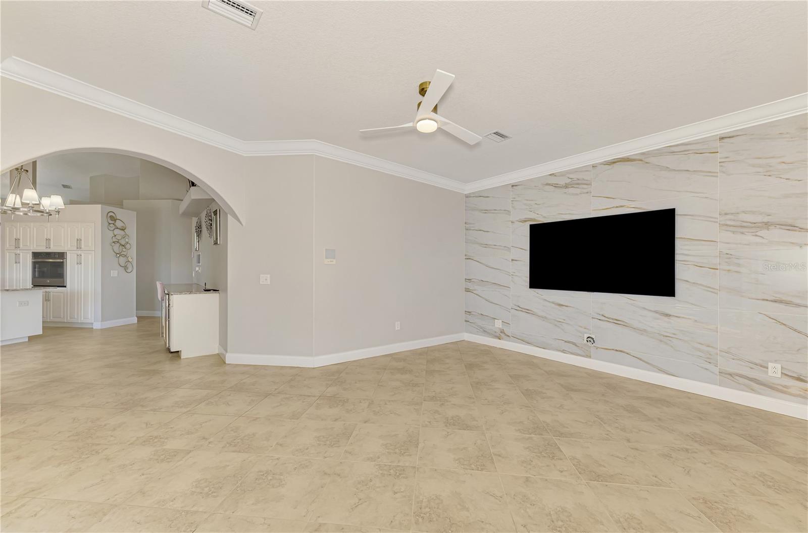 ROTONDA WEST BROADMOOR - Residential