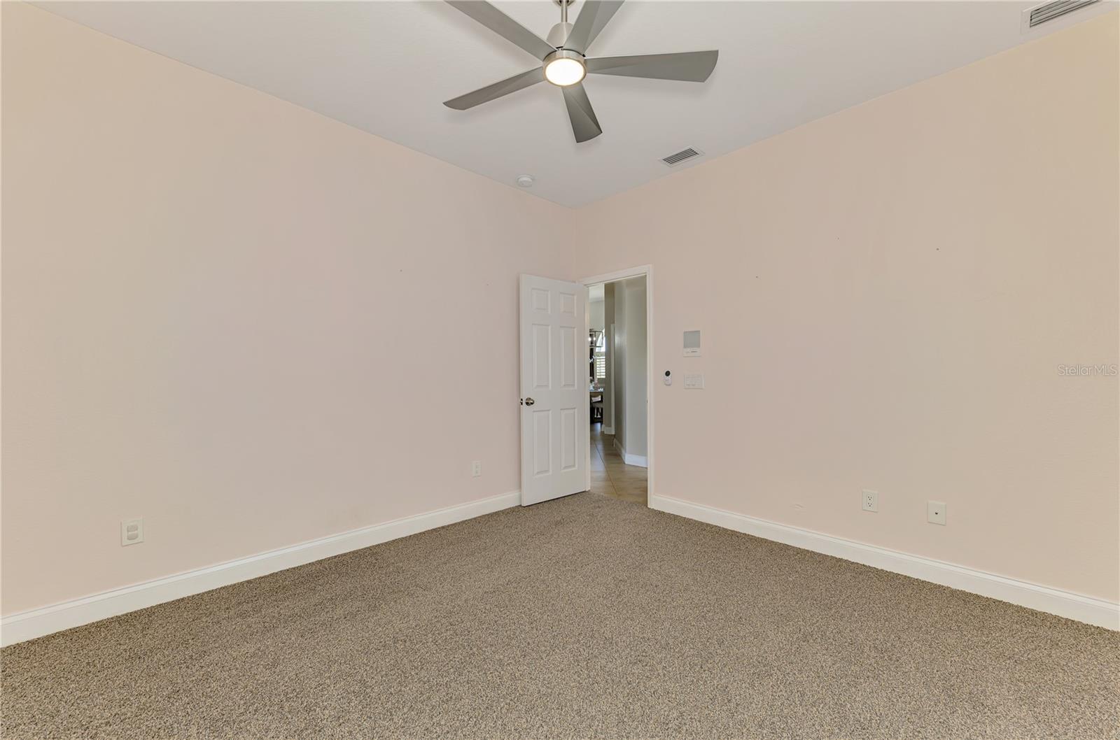 ROTONDA WEST BROADMOOR - Residential