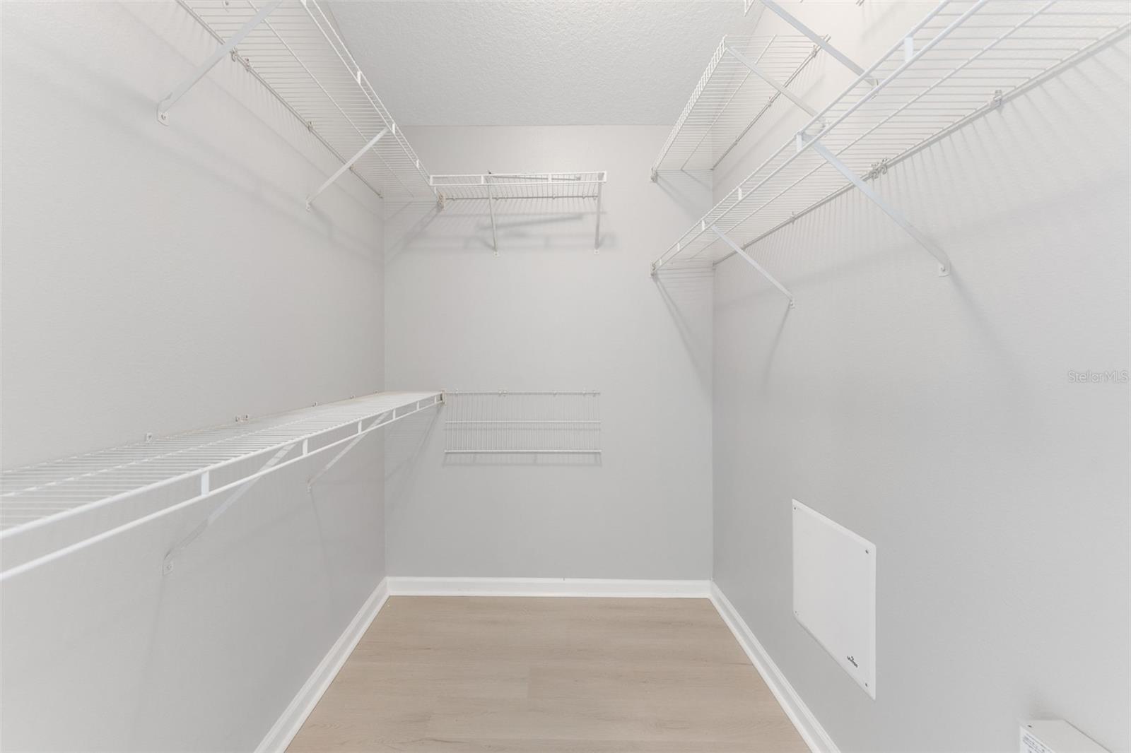 LEXINGTON OAKS VILLAGE 32A 33 - Residential