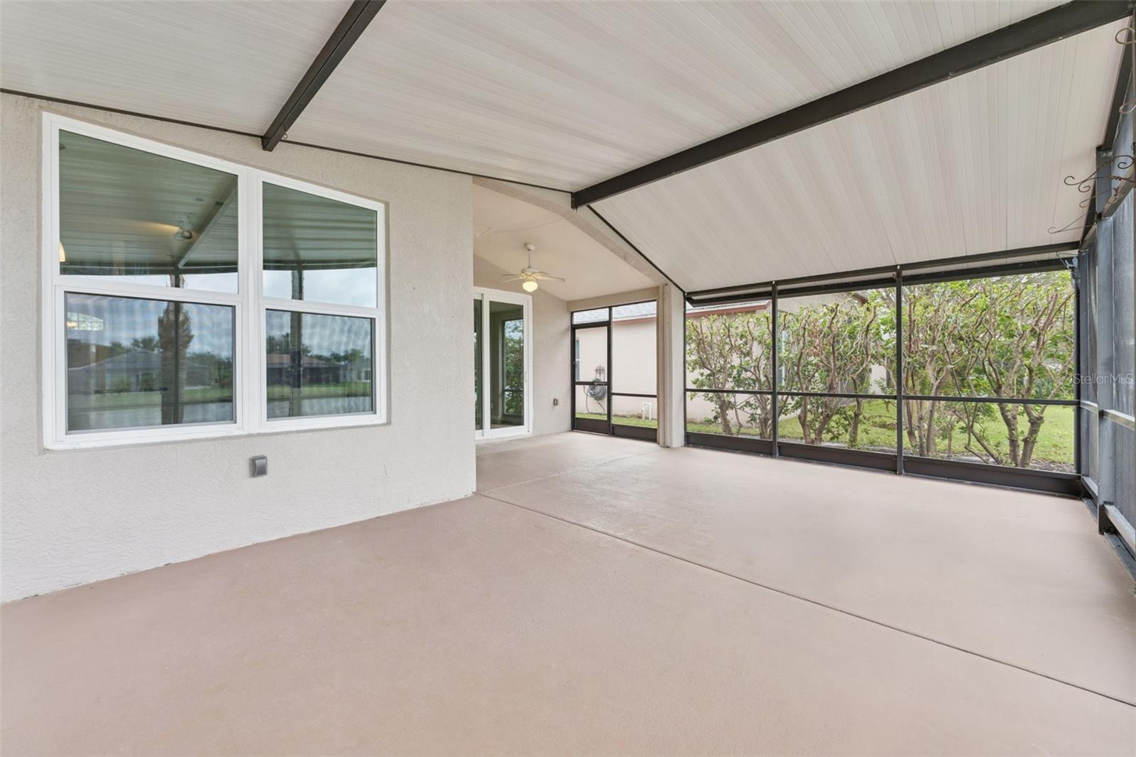 LEXINGTON OAKS VILLAGE 32A 33 - Residential