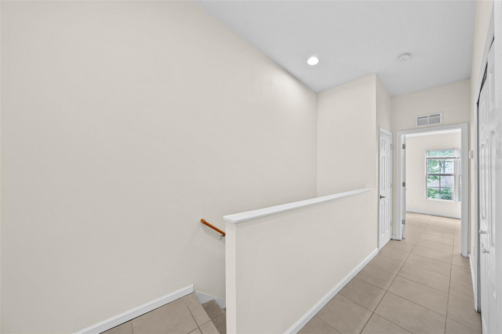 NATURE TERRACE TOWNHOMES - Residential Lease