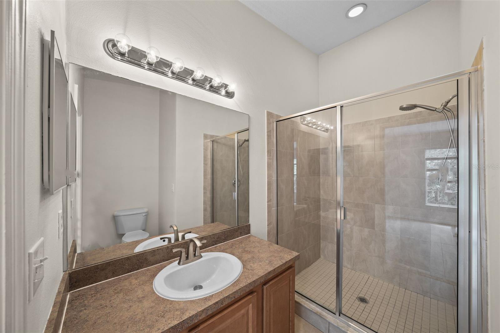 NATURE TERRACE TOWNHOMES - Residential Lease