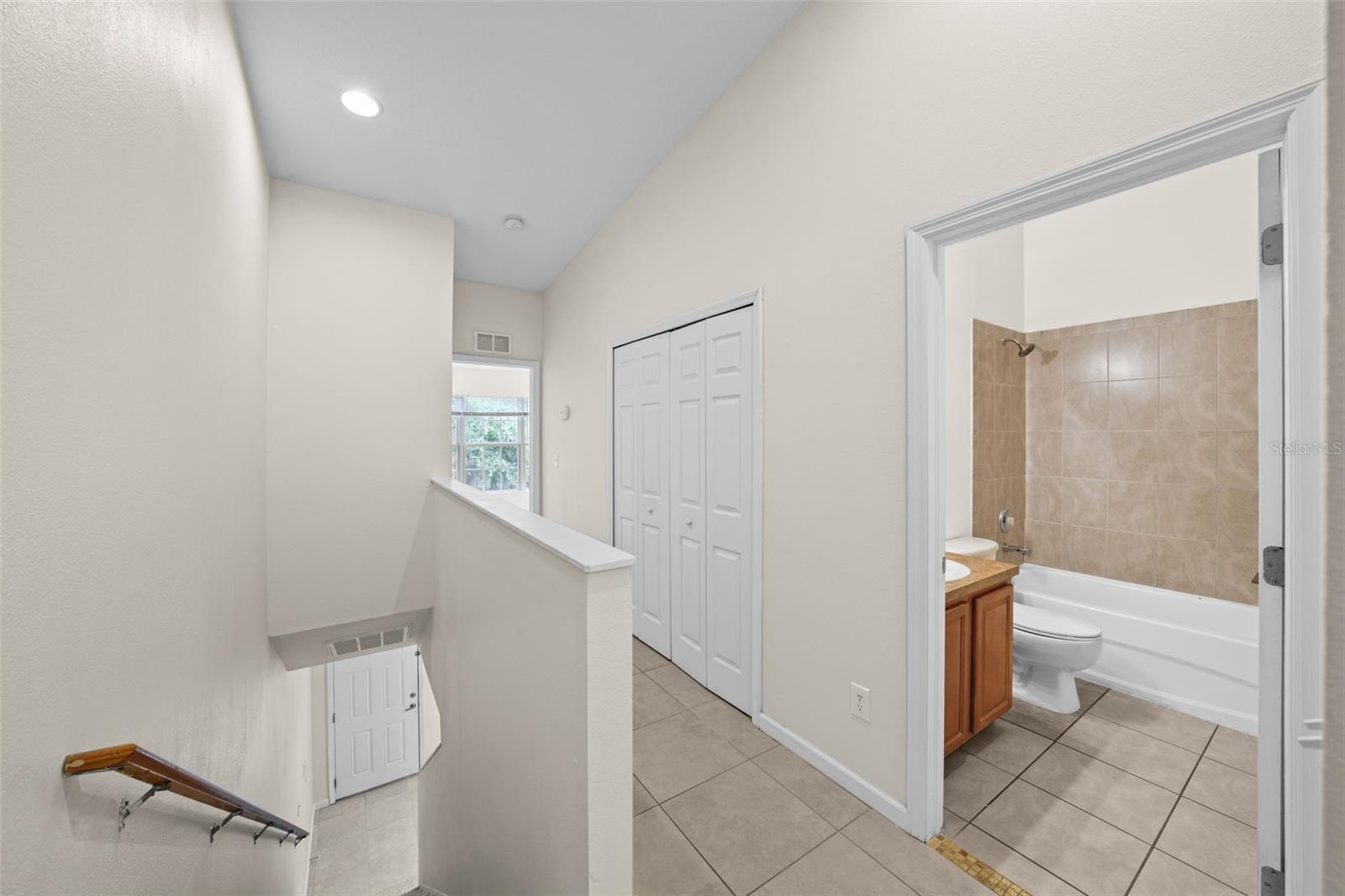 NATURE TERRACE TOWNHOMES - Residential Lease