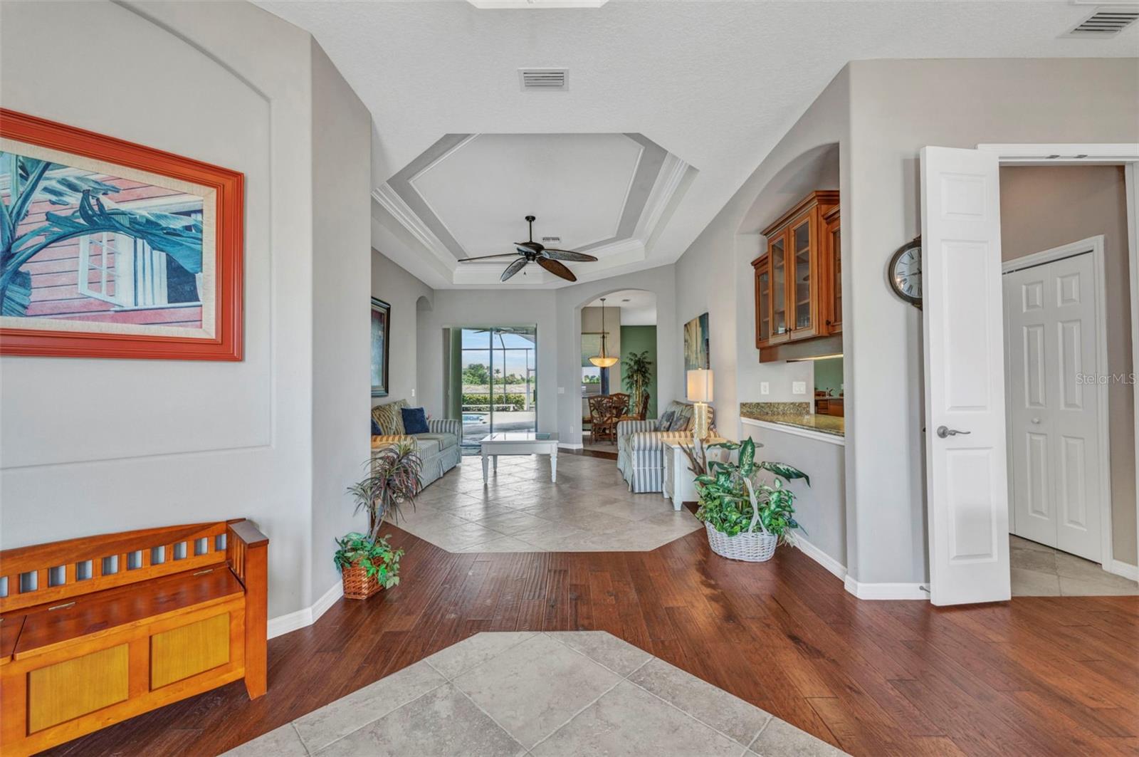 BOBCAT TRAIL - Residential