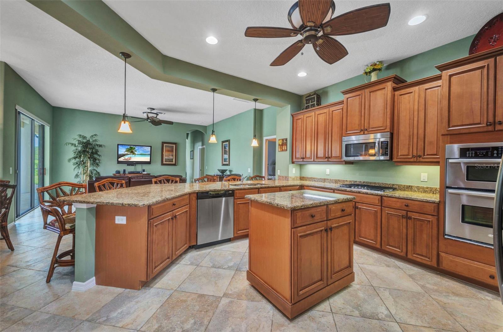 BOBCAT TRAIL - Residential
