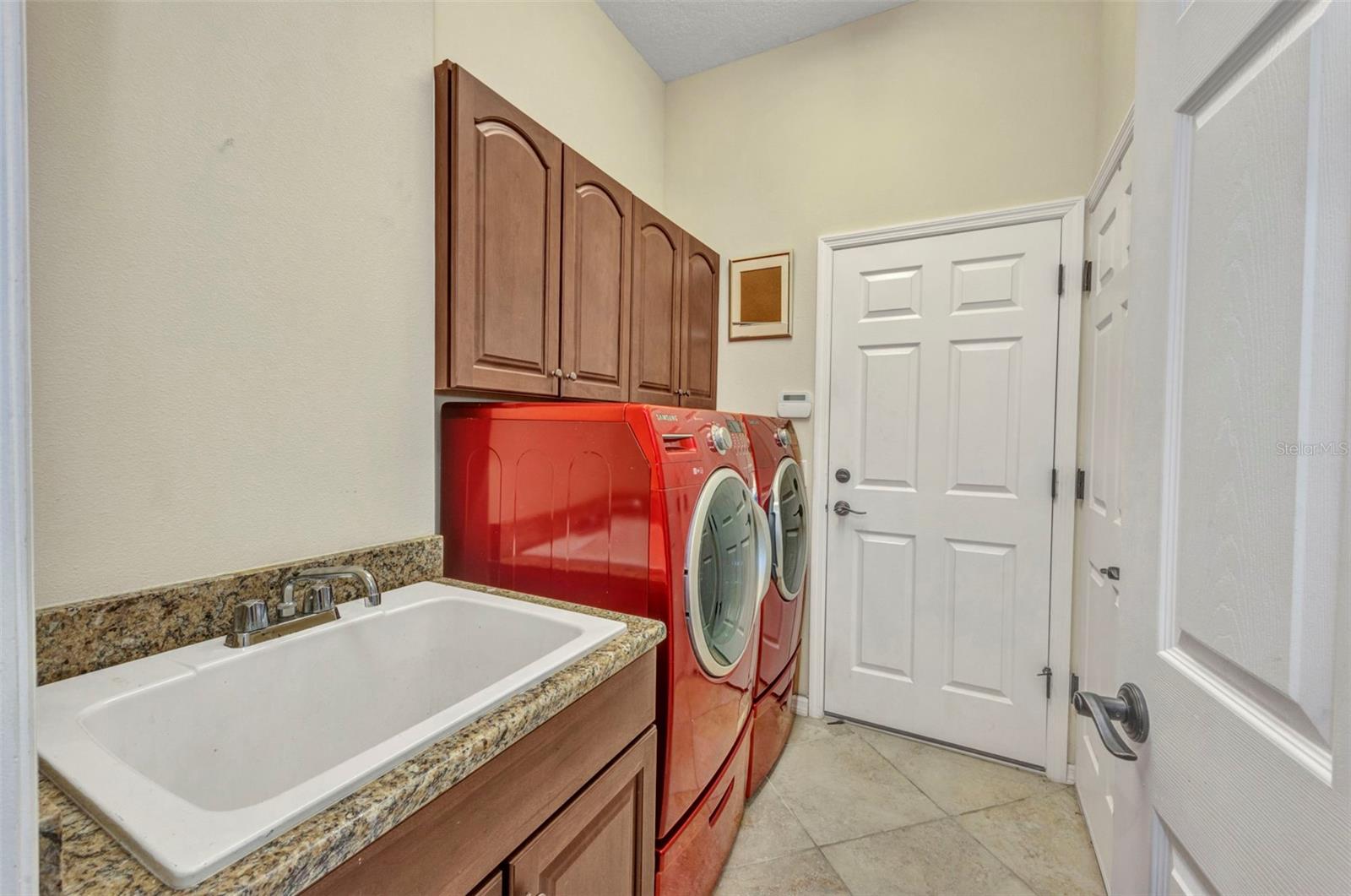 BOBCAT TRAIL - Residential