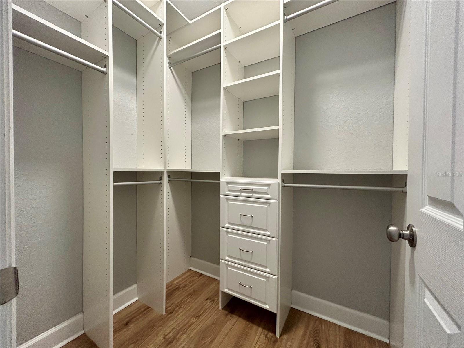 LAKE WALES HEIGHTS - Residential Lease