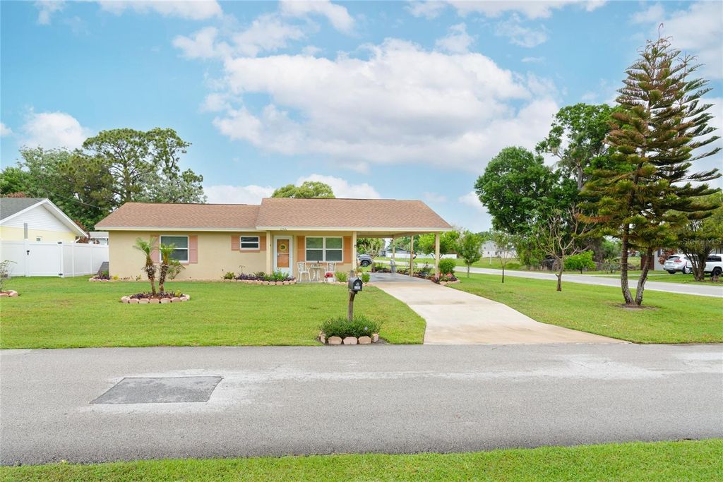 Photo of Saint Cloud, FL 34769 (MLS # S5147704)