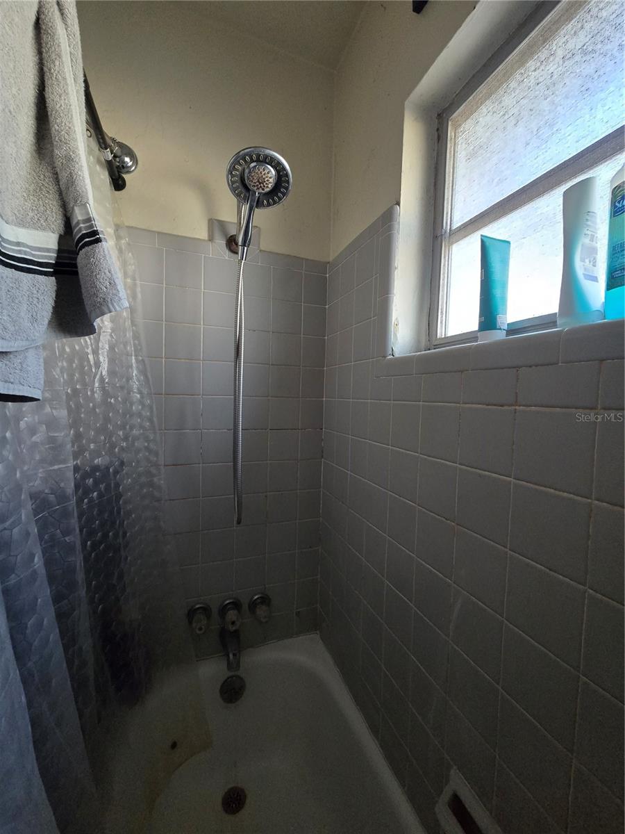 DUNEDIN ISLES ADD - Residential