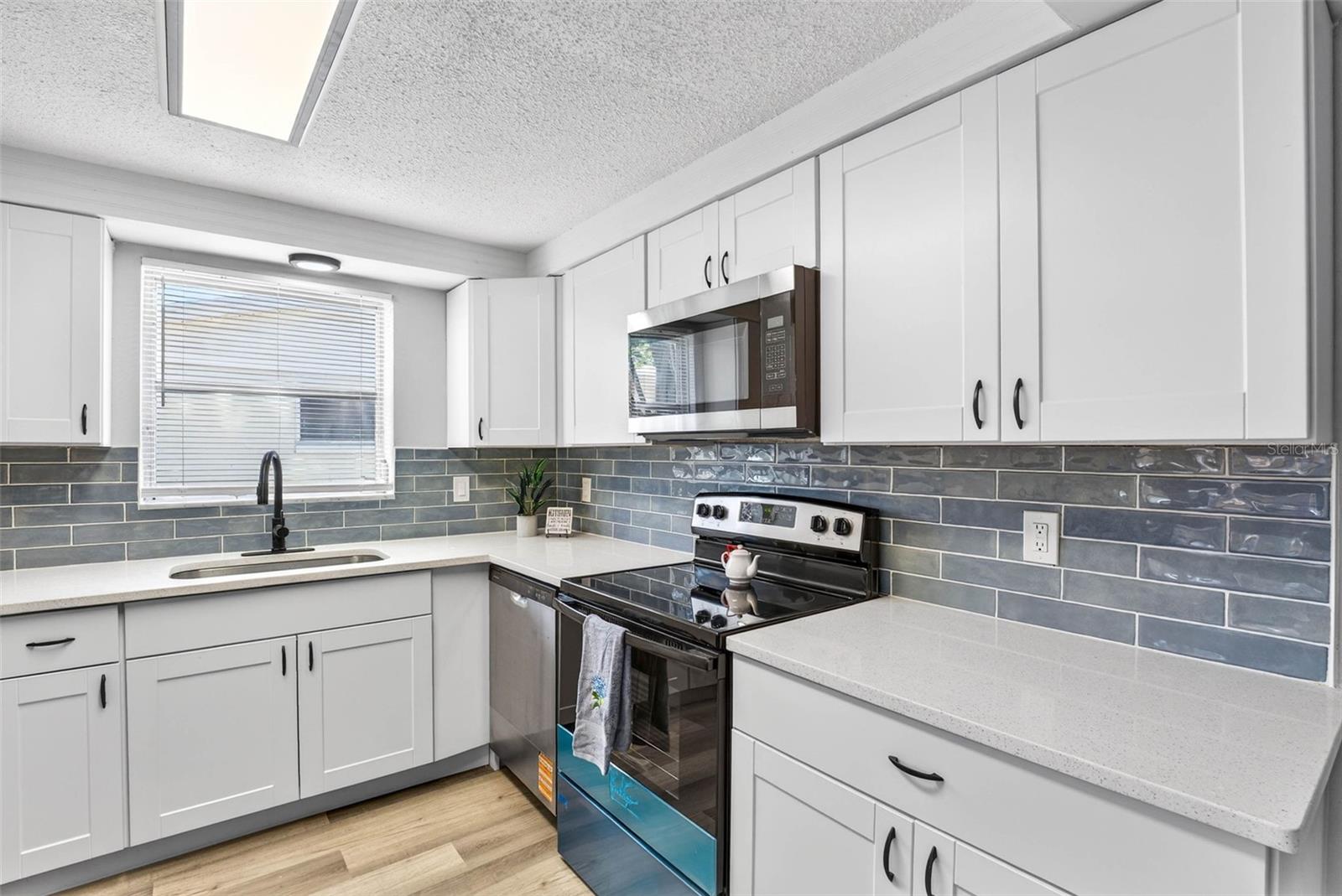 REGENCY PARK - Residential