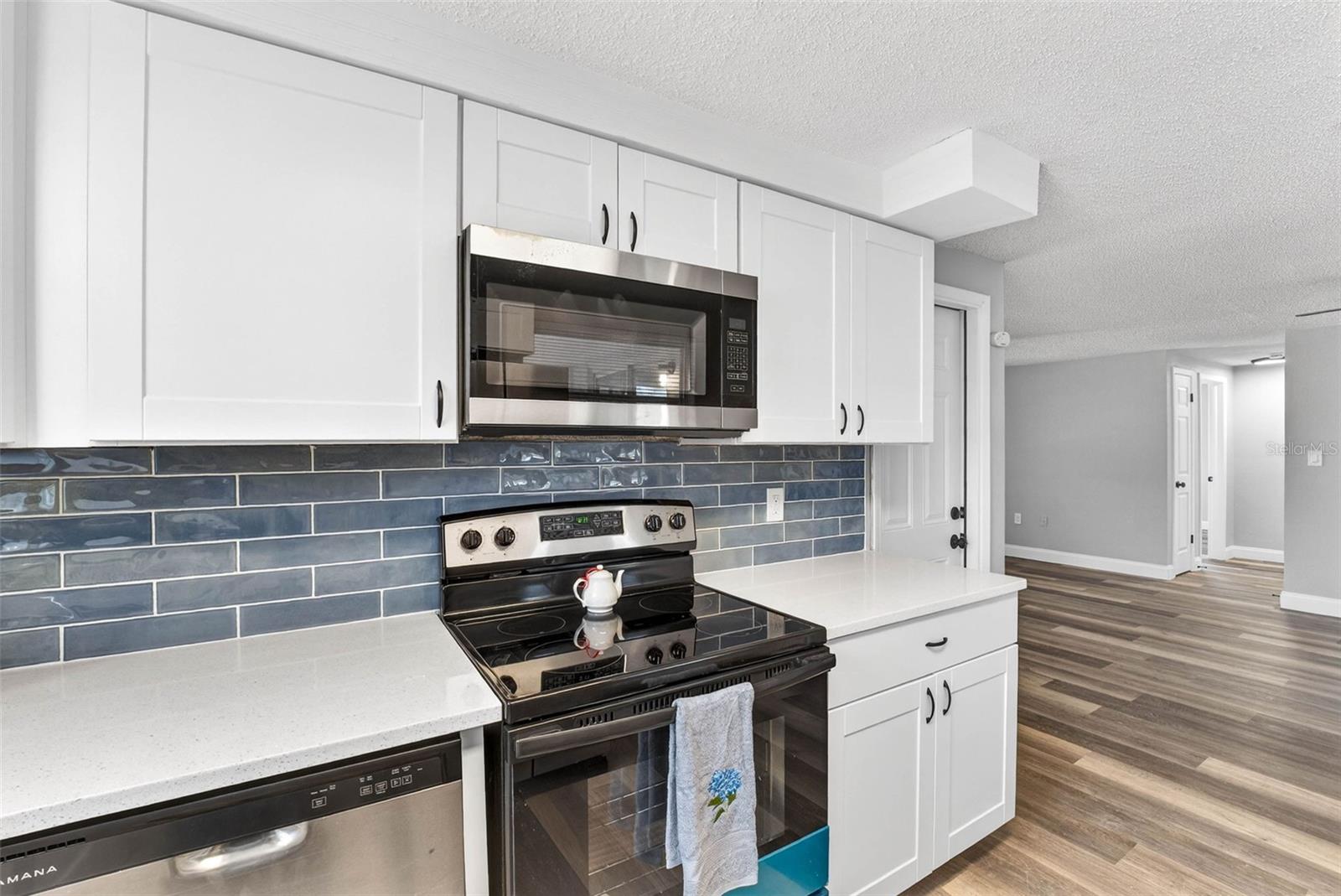 REGENCY PARK - Residential