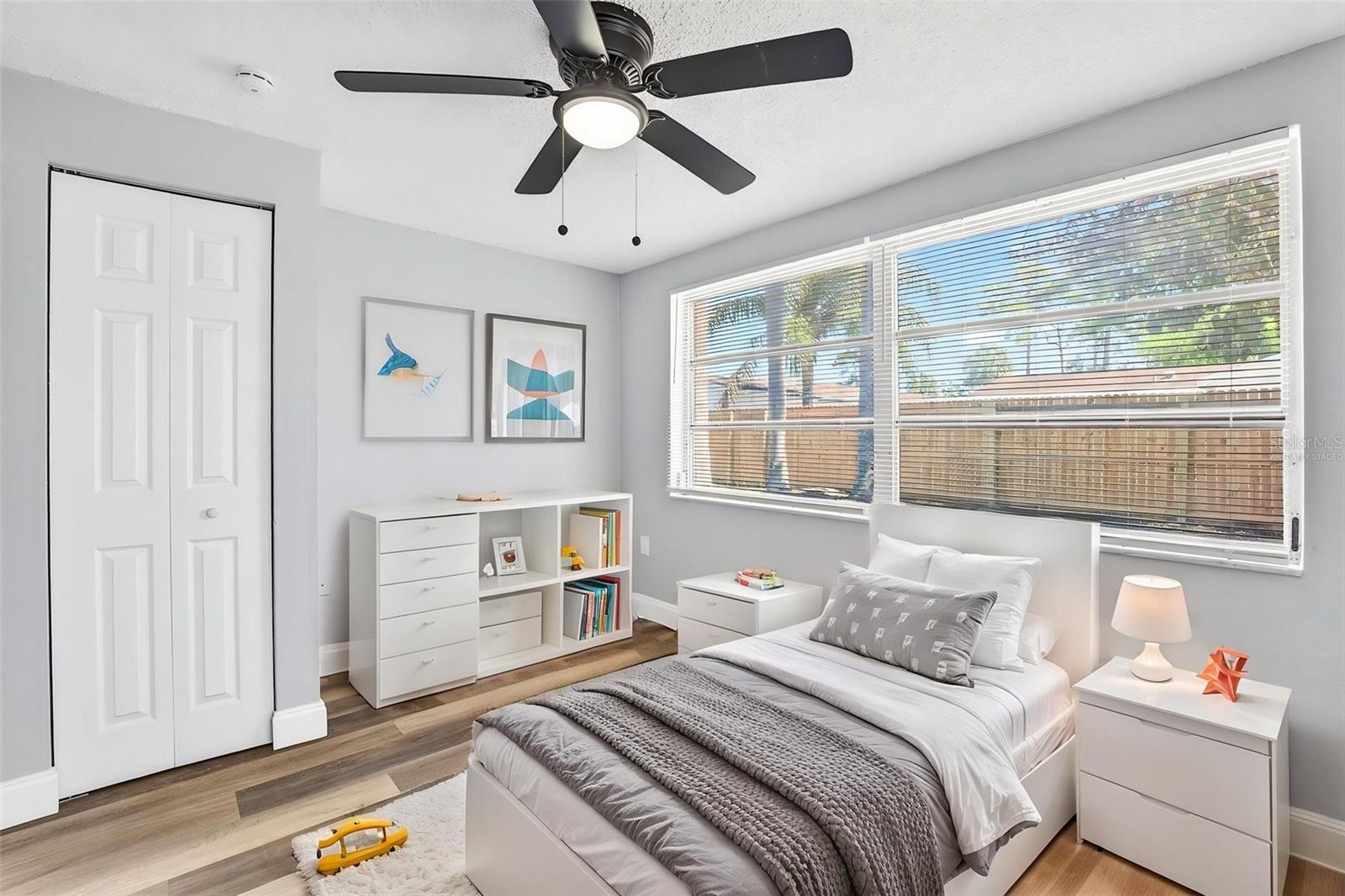 REGENCY PARK - Residential