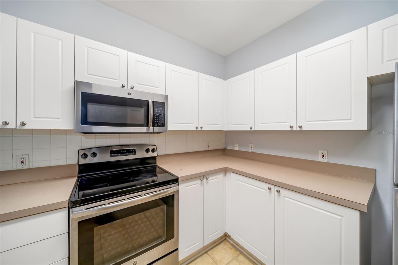 SERENADE ON PALMER RANCH - Residential