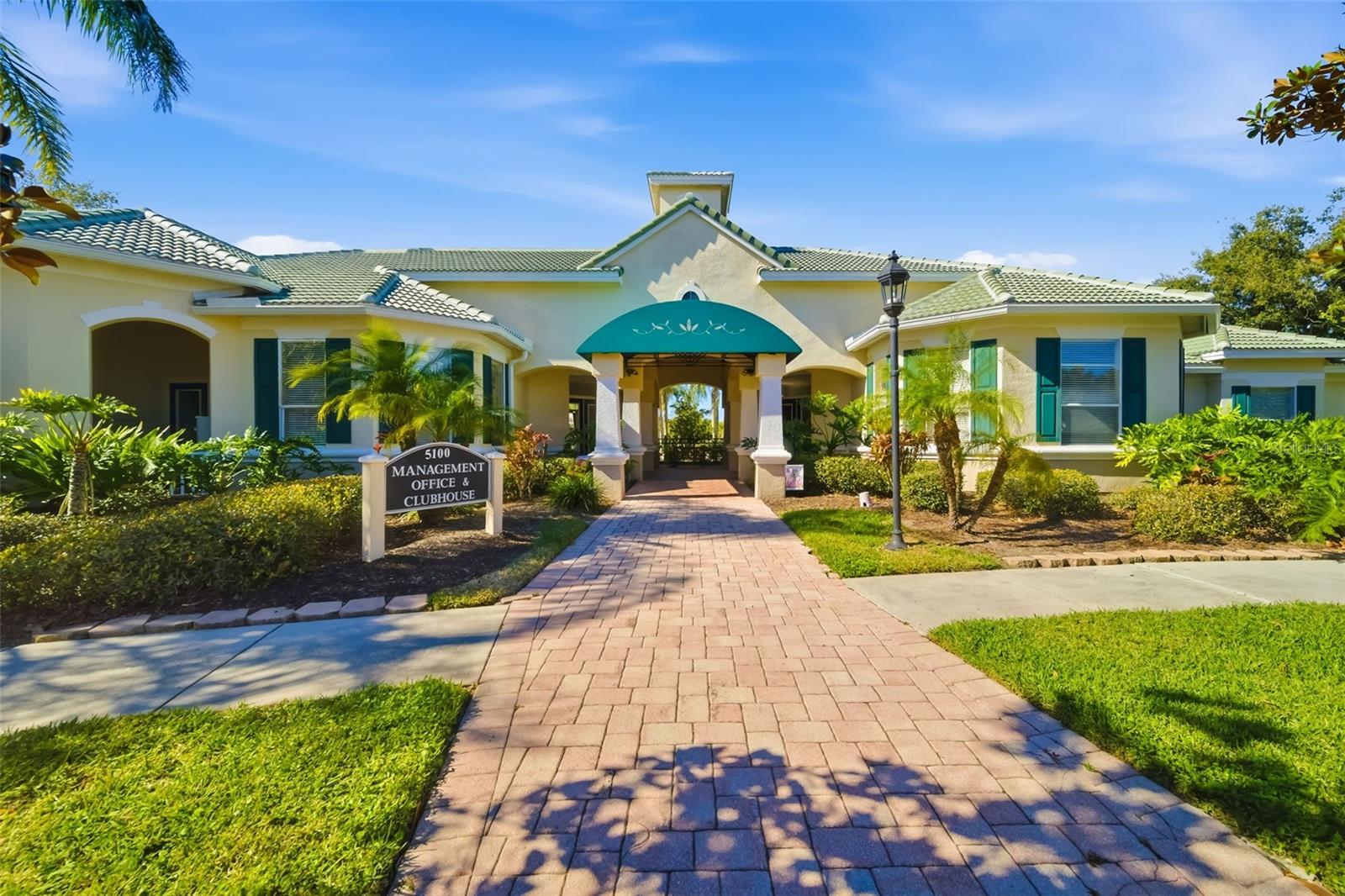 SERENADE ON PALMER RANCH - Residential