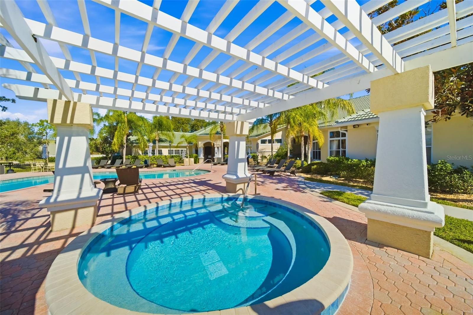 SERENADE ON PALMER RANCH - Residential