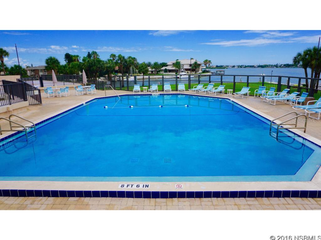 Diamond Head Point Condo - Residential