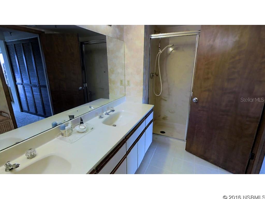 Diamond Head Point Condo - Residential